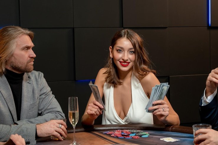 pkr2 app Live tables